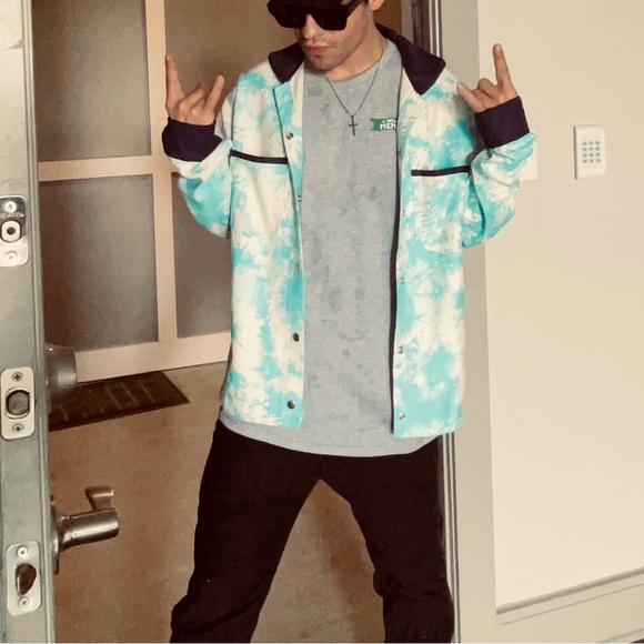 Jacket by Blackredd designer - Picture 2 of 2